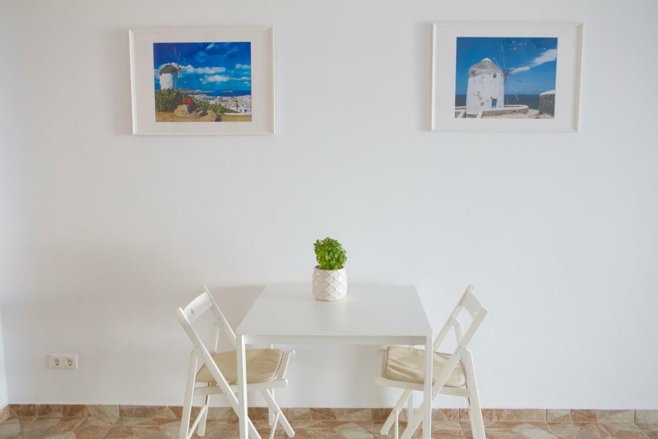 Mediterranean Sandy Beach Apartment Толо Екстер'єр фото